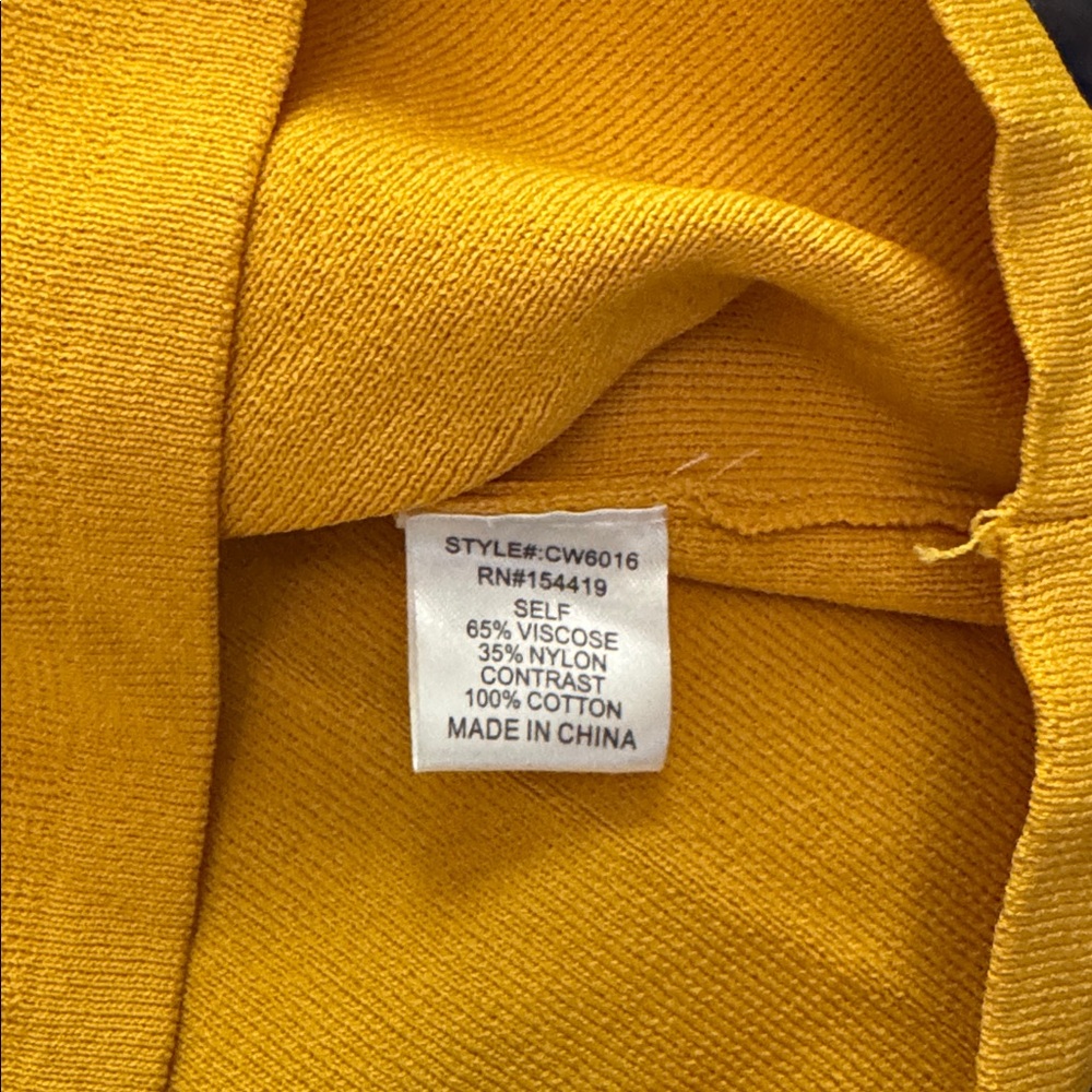 NWT Reveuse Shirt, Sweater, Retro, Ruched Sleeves, Vintage, Vest, Size S - Picture 8 of 11